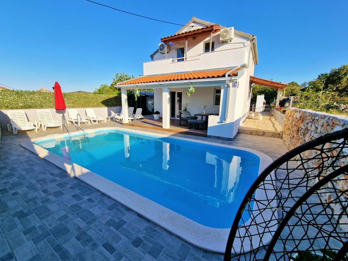 Anas Lagoon Holiday House With Pool At Azure Beach Мали Дървеник Екстериор снимка