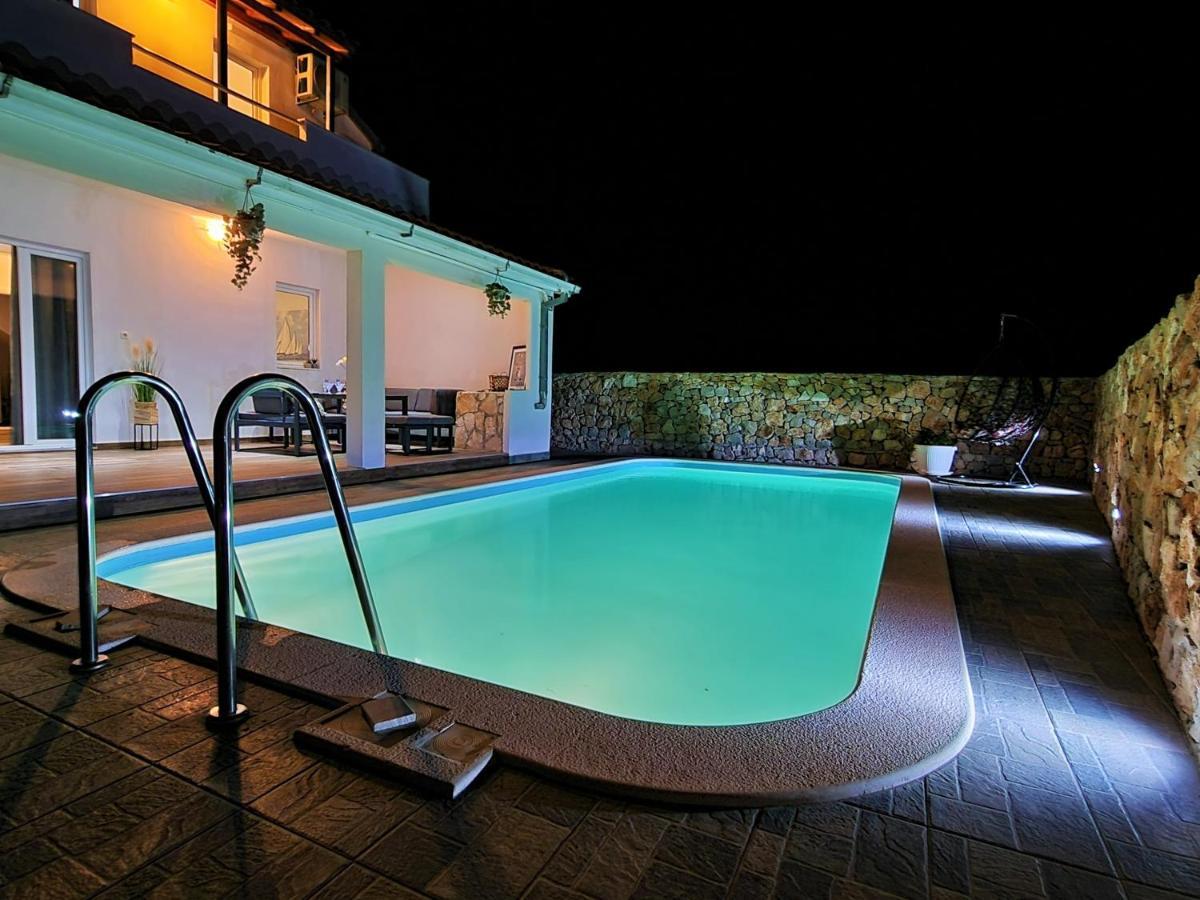 Anas Lagoon Holiday House With Pool At Azure Beach Мали Дървеник Екстериор снимка